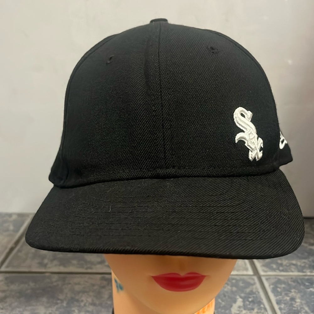 Chicago white Sox black new era hat size 7 1/2